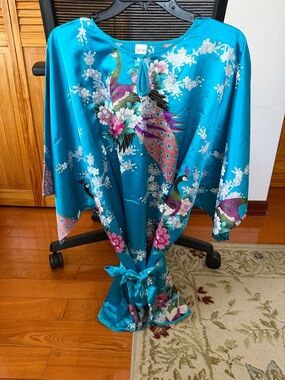 Turquoise Peacock Satin Kimono Robe